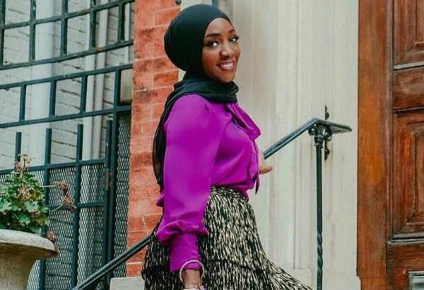 Hijab chiffon dengan warna bold yang cerah